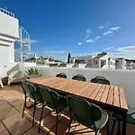 شقة El Paraiso Penthouse 3 Terraces, Panoramic Views إِستيبونا