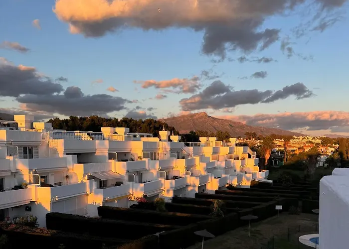 El Paraiso Penthouse 3 Terraces, Panoramic Views Estepona